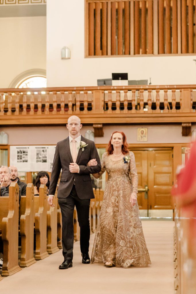 Topeka wedding ceremony at Mater Dei Holy Name Catholic Church by Topeka Wedding Photographer Sarah Riner Photography